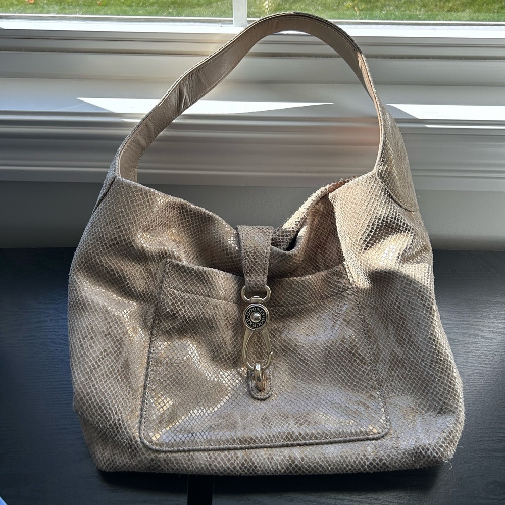 Dooney & Bourke Belvedere Gold Snakeskin Textured Leather Logo Lock Hobo Bag VTG
